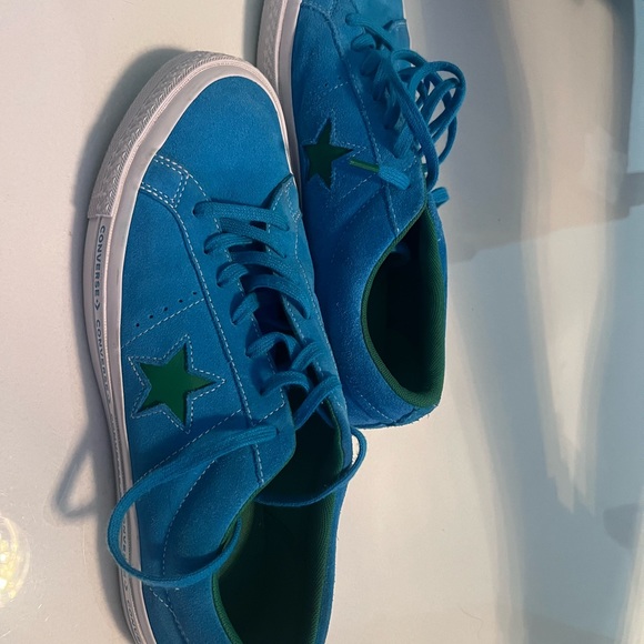 Converse - Picture 4 of 4